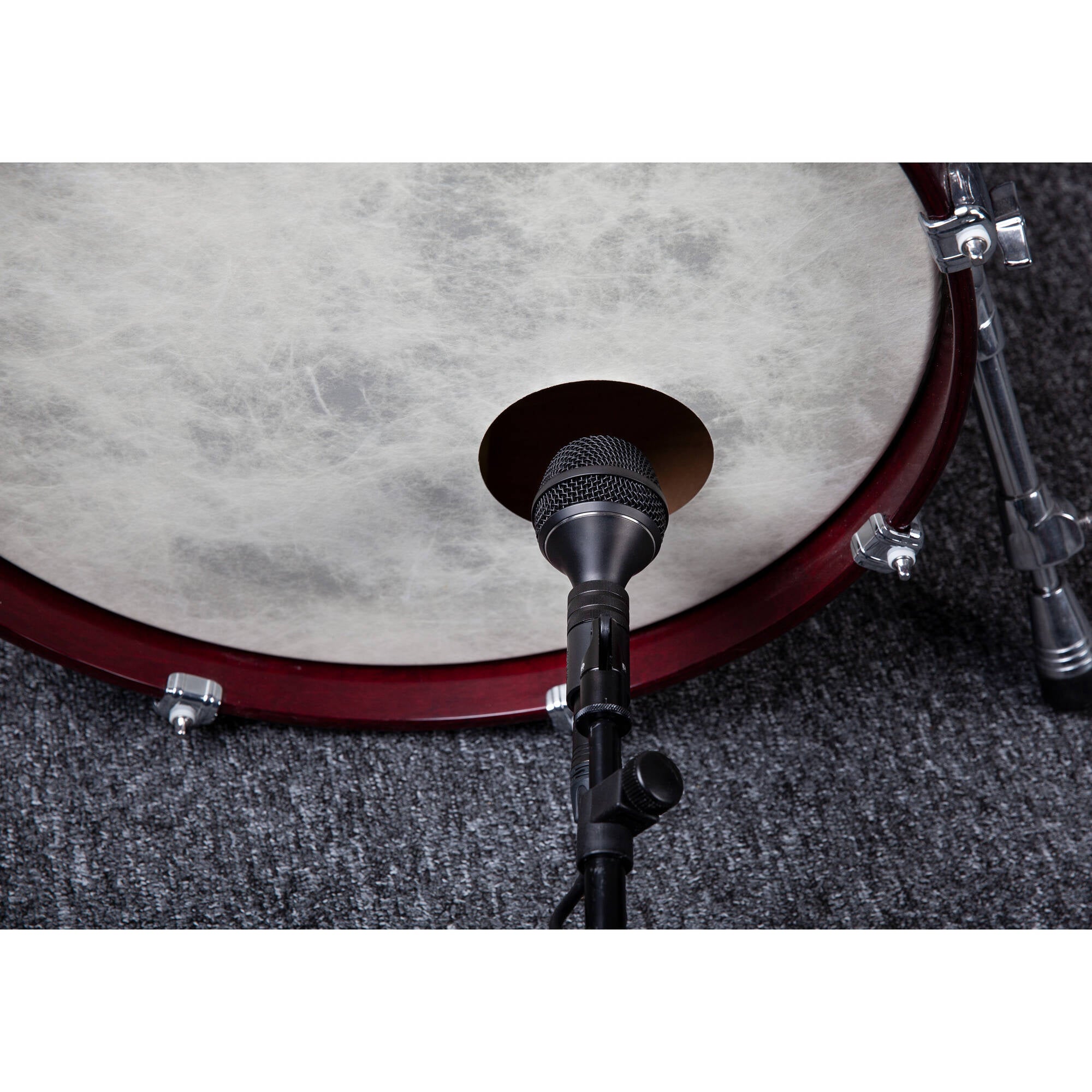 DPA Microphones 4055 Kick Drum Microphone with Holder