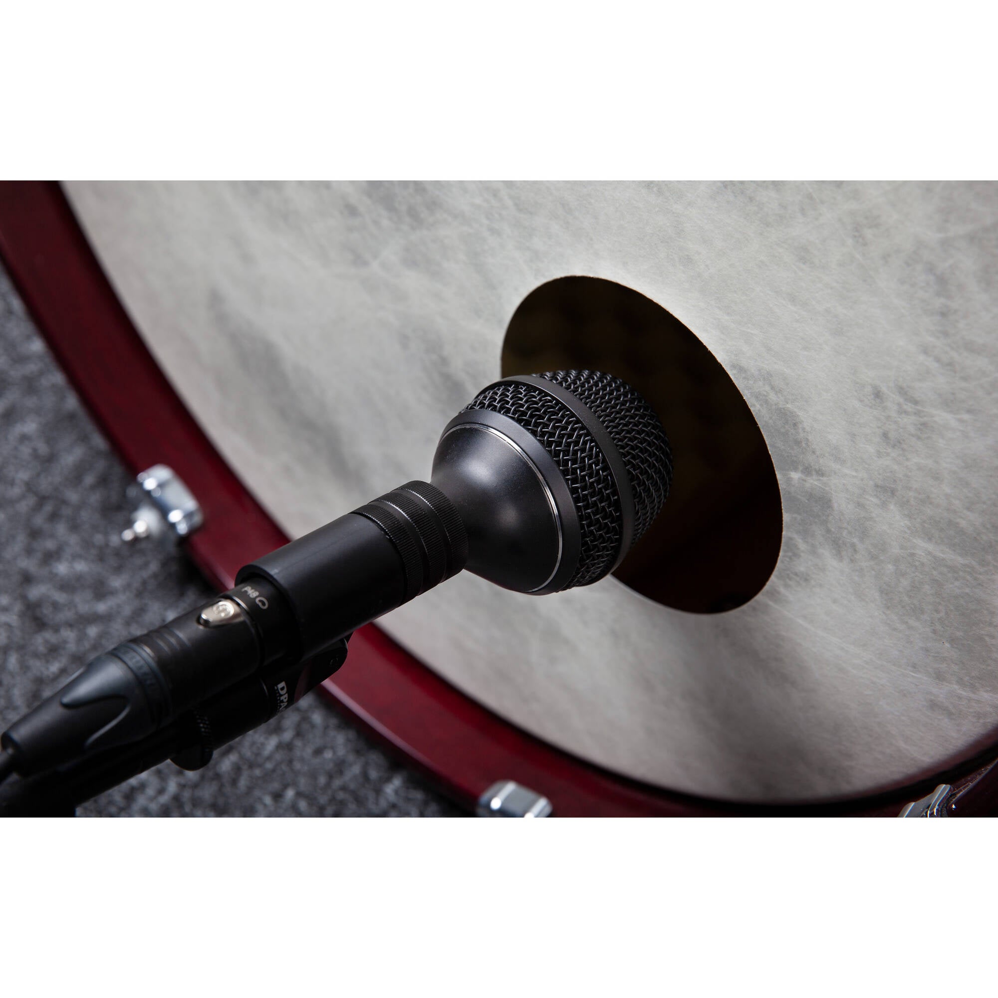 DPA Microphones 4055 Kick Drum Microphone with Holder
