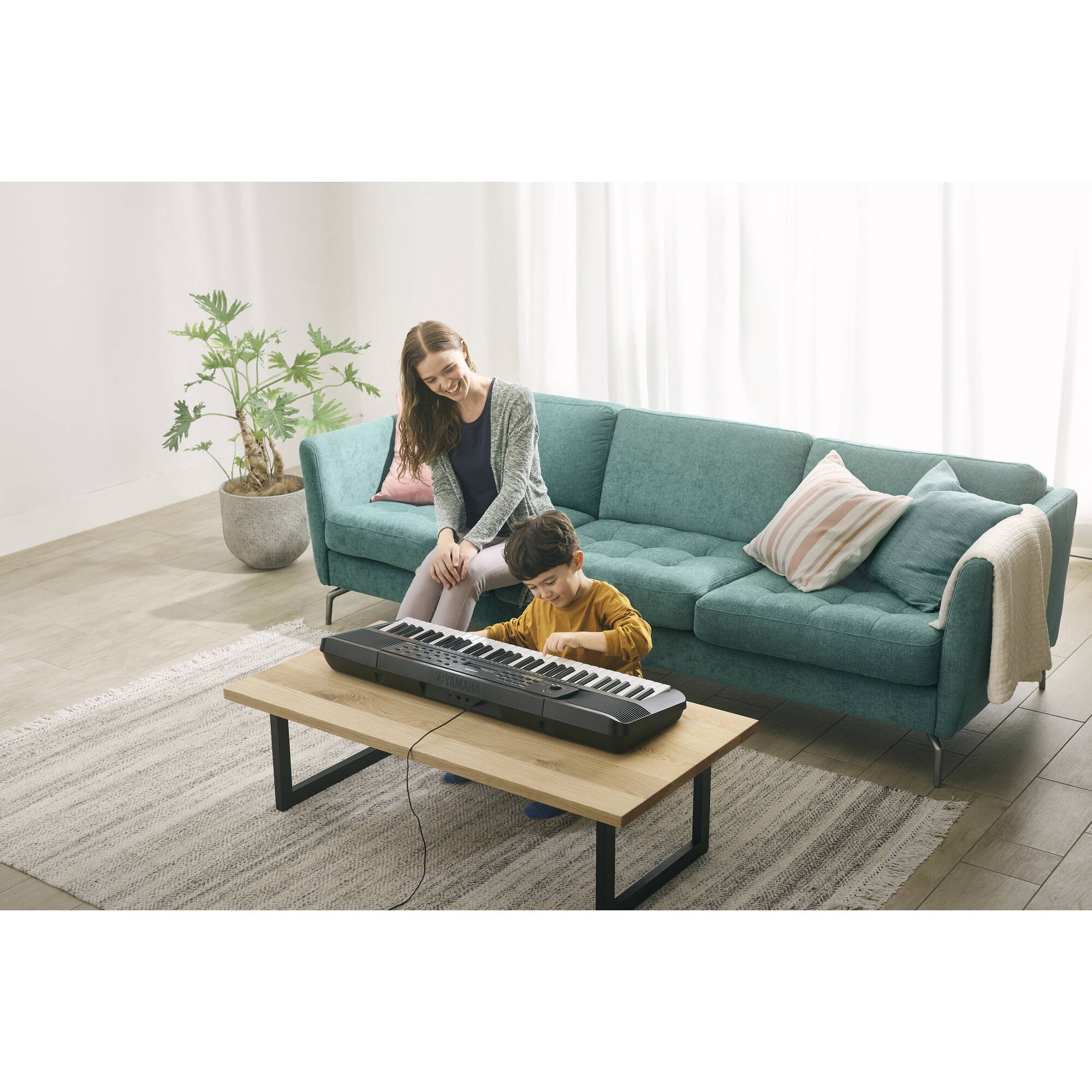 Yamaha PSR-E283 61-Key Beginners Portable Keyboard