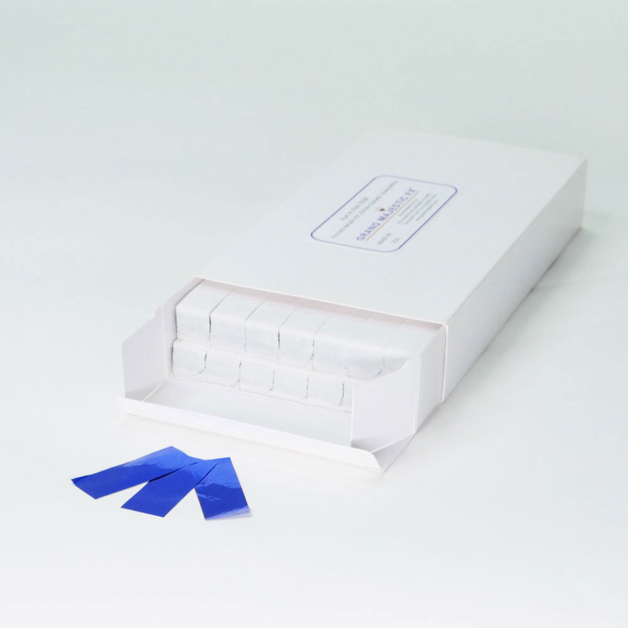 Grand Majestic FX Pro Fetti 1lb Box of Stacked Metallic PVC Mylar Confetti (Blue/White)