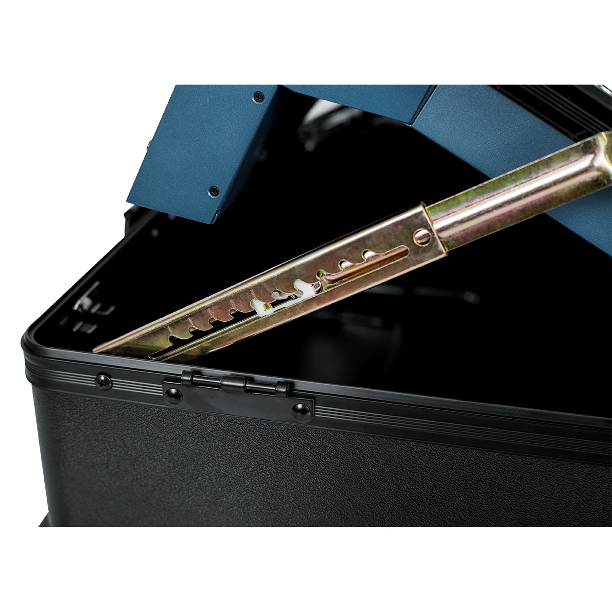 Gator Cases G-MIX-12PU 12U ATA Pop-Up Mixer Case with Roller Blade Wheels and Pull-Out Handle