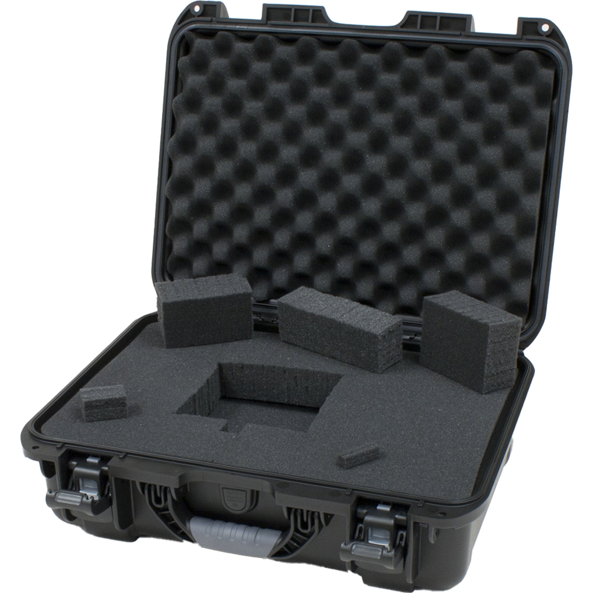 Gator Cases GU-1711-06-WPDF Waterproof Utility Case with Diced Foam (17" x 11.8" x 6.4")