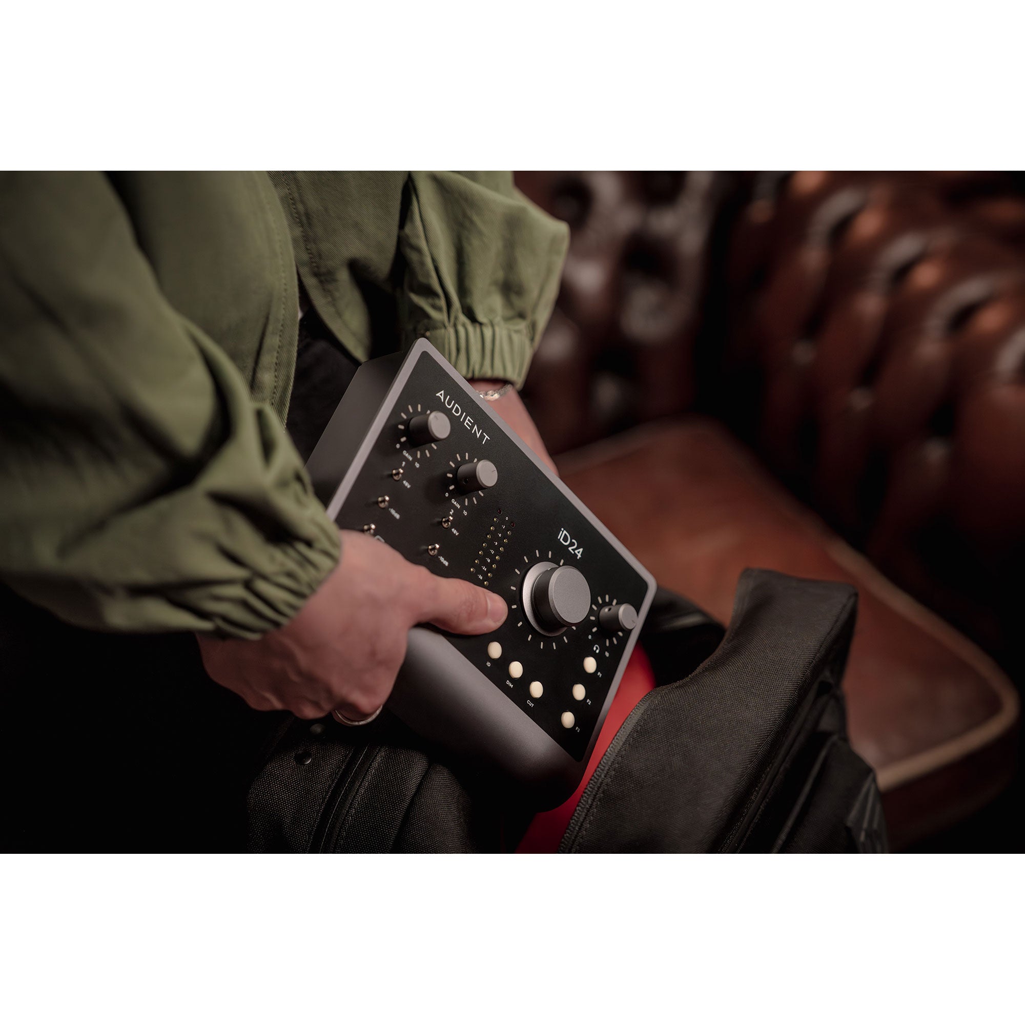 Audient iD24 Desktop 10x14 USB-C Audio Interface