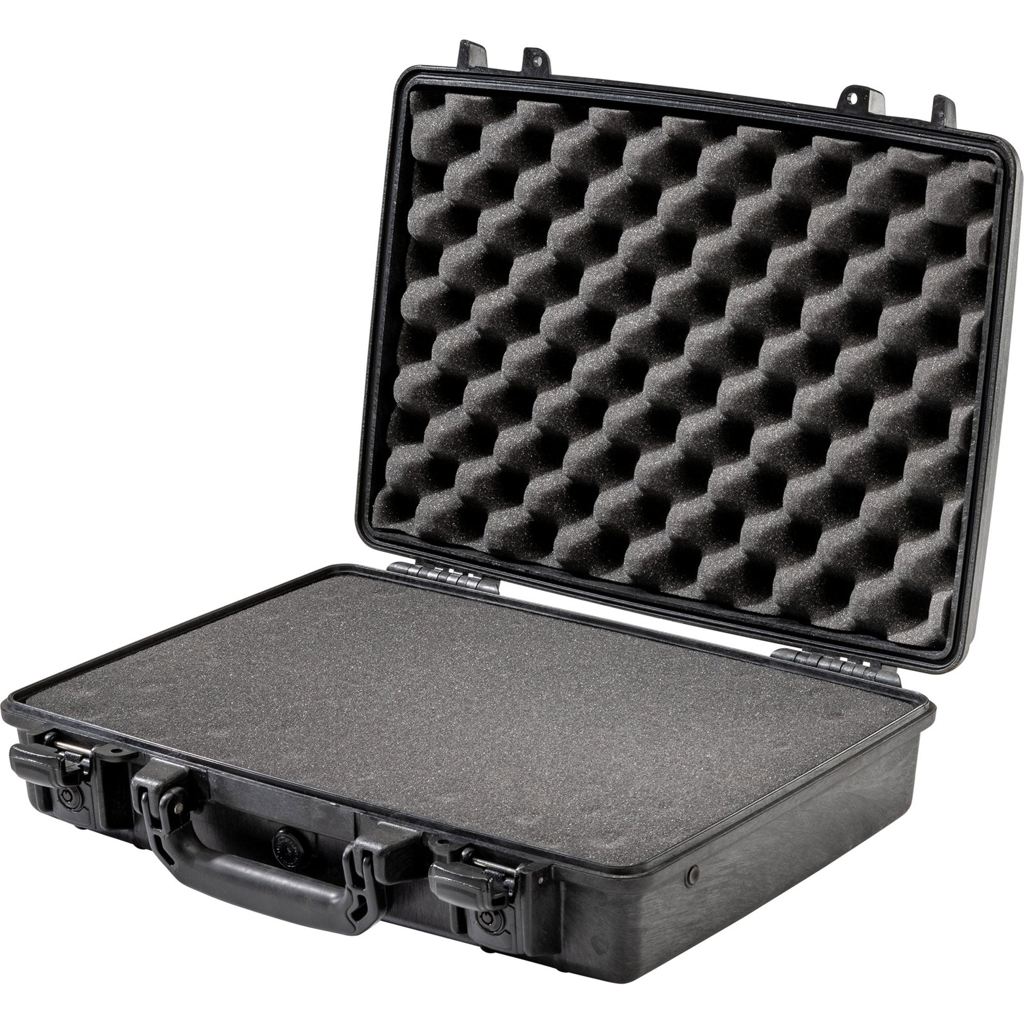 Pelican 1470 Protector Laptop Case with Foam (Black)