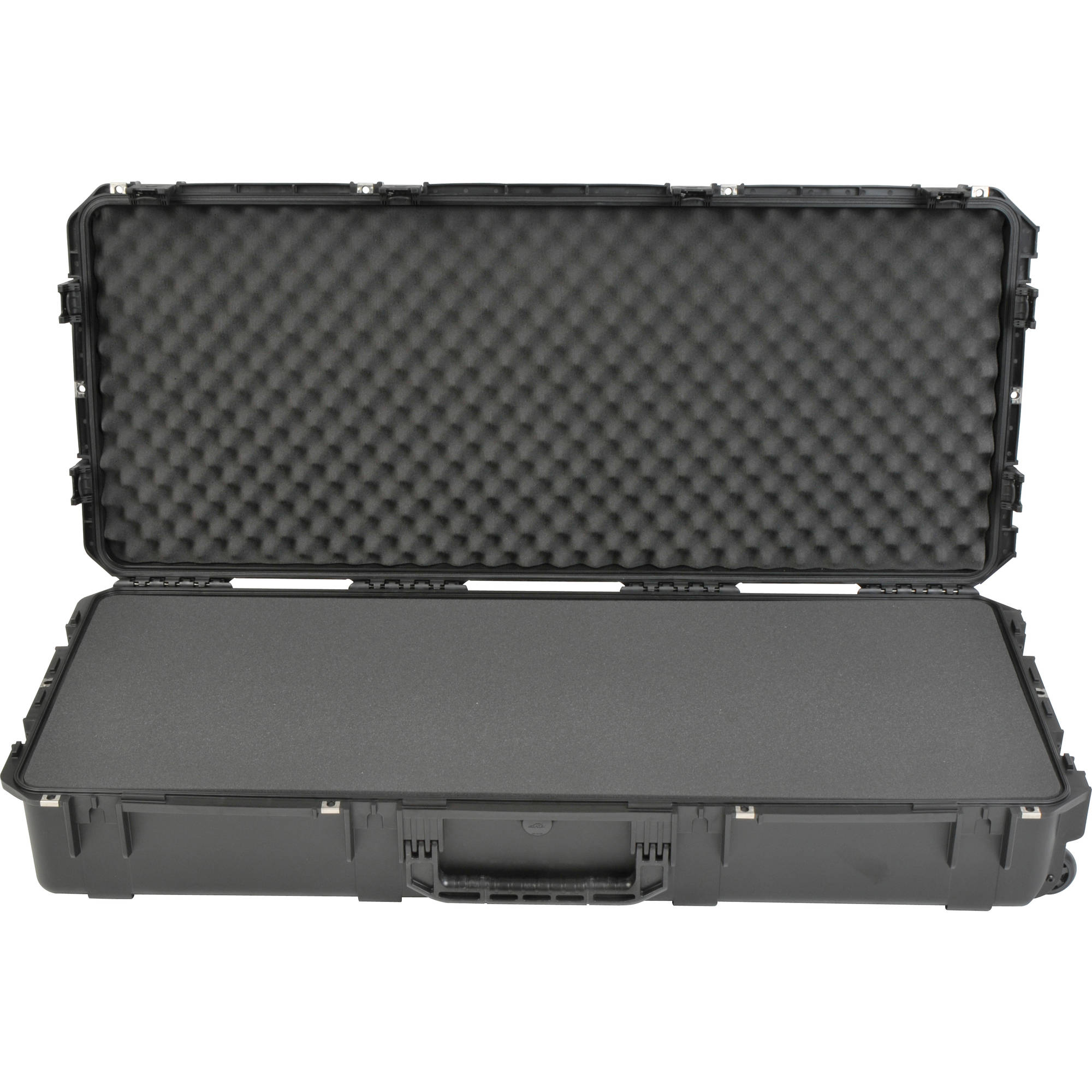 SKB 3i-4719-8B-L iSeries Waterproof Case with Wheels (Layered Foam)