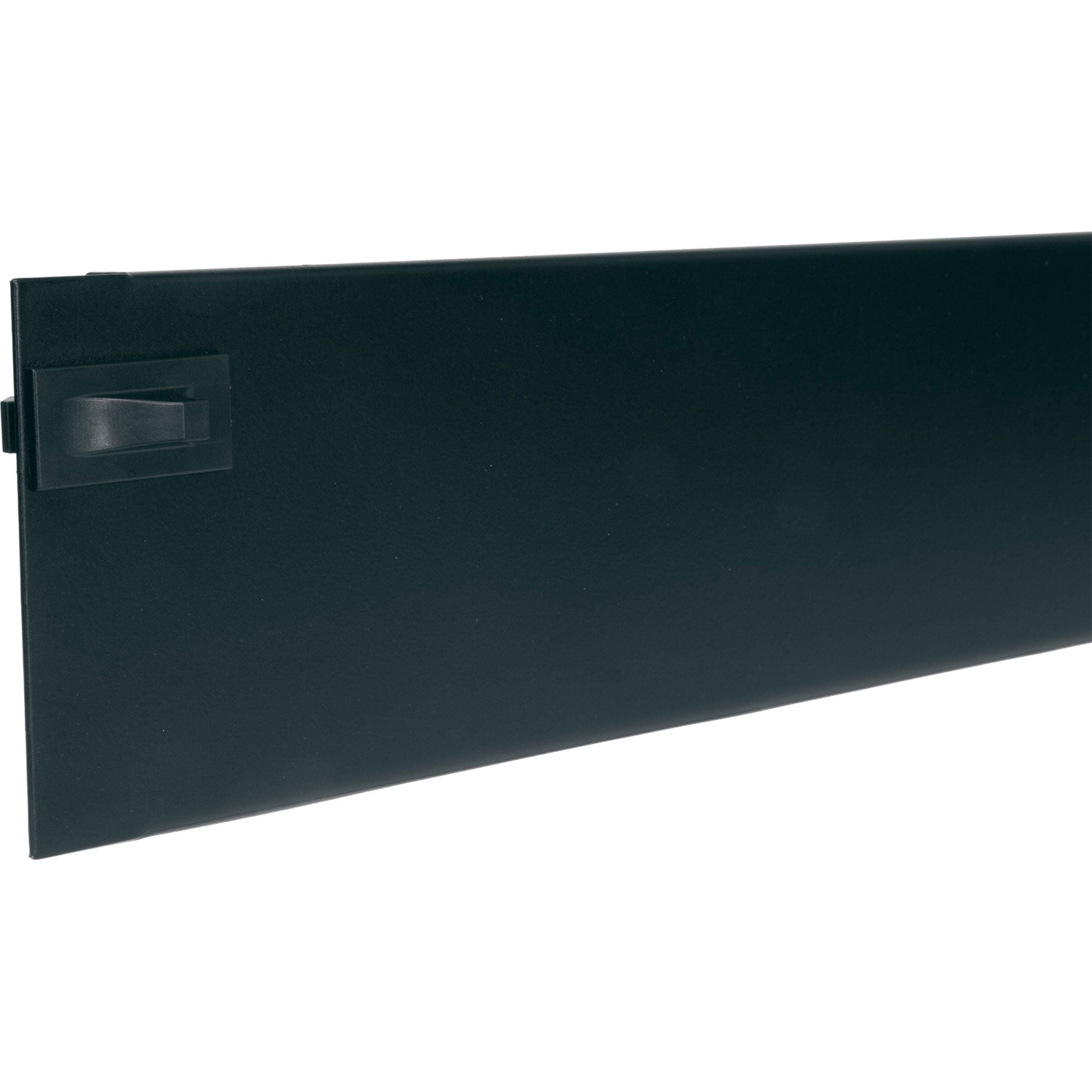 Middle Atlantic FWD-EB2 Forward Tool-Less Blank Panel (2 RU)