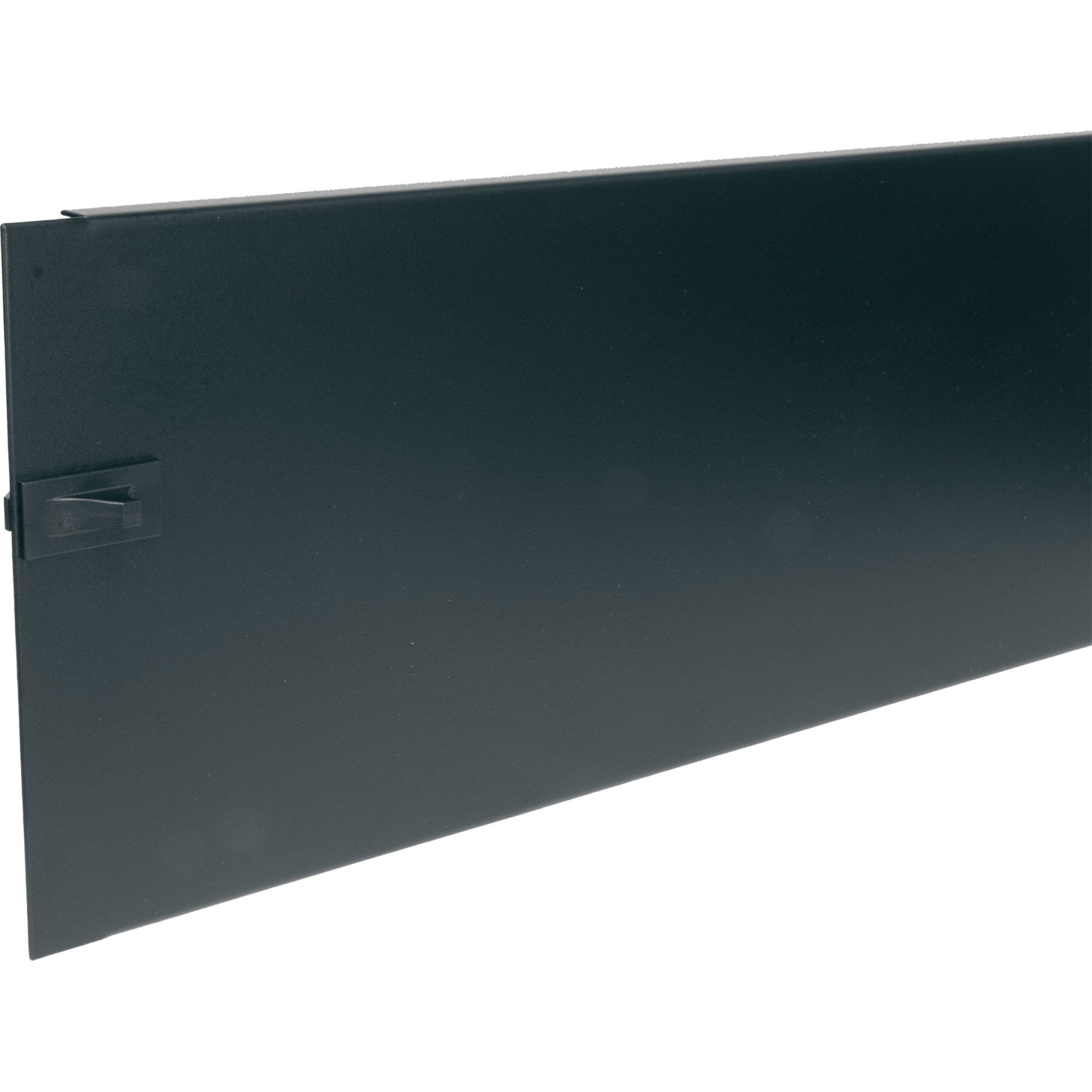 Middle Atlantic FWD-EB4 Forward Tool-Less Blank Panel (4 RU)