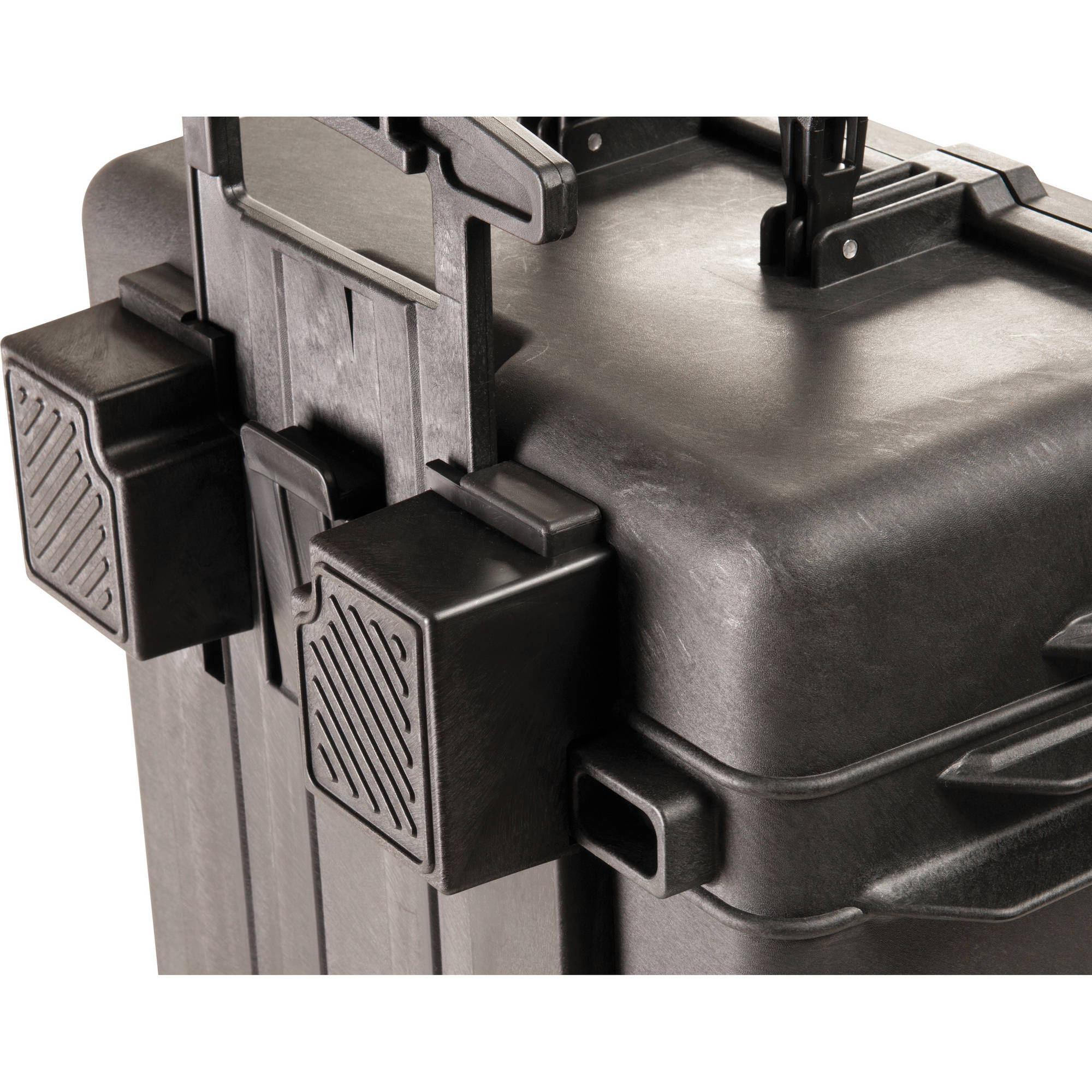 Pelican 1560M Mobility Case with Foam (Black)