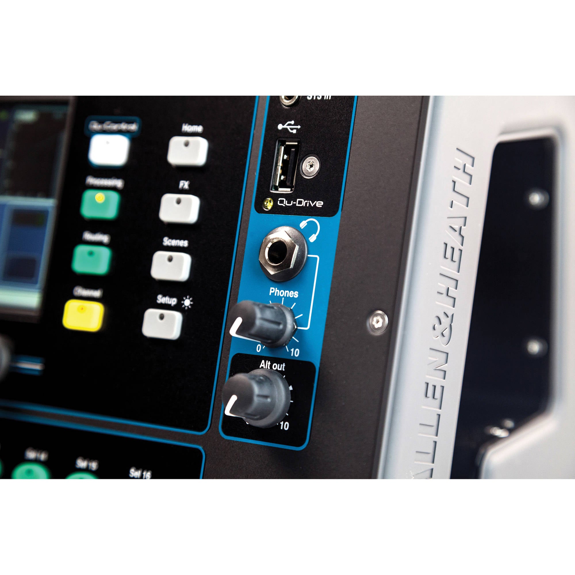 Allen & Heath Qu-Pac Ultra-Compact Rackmountable Digital Mixer