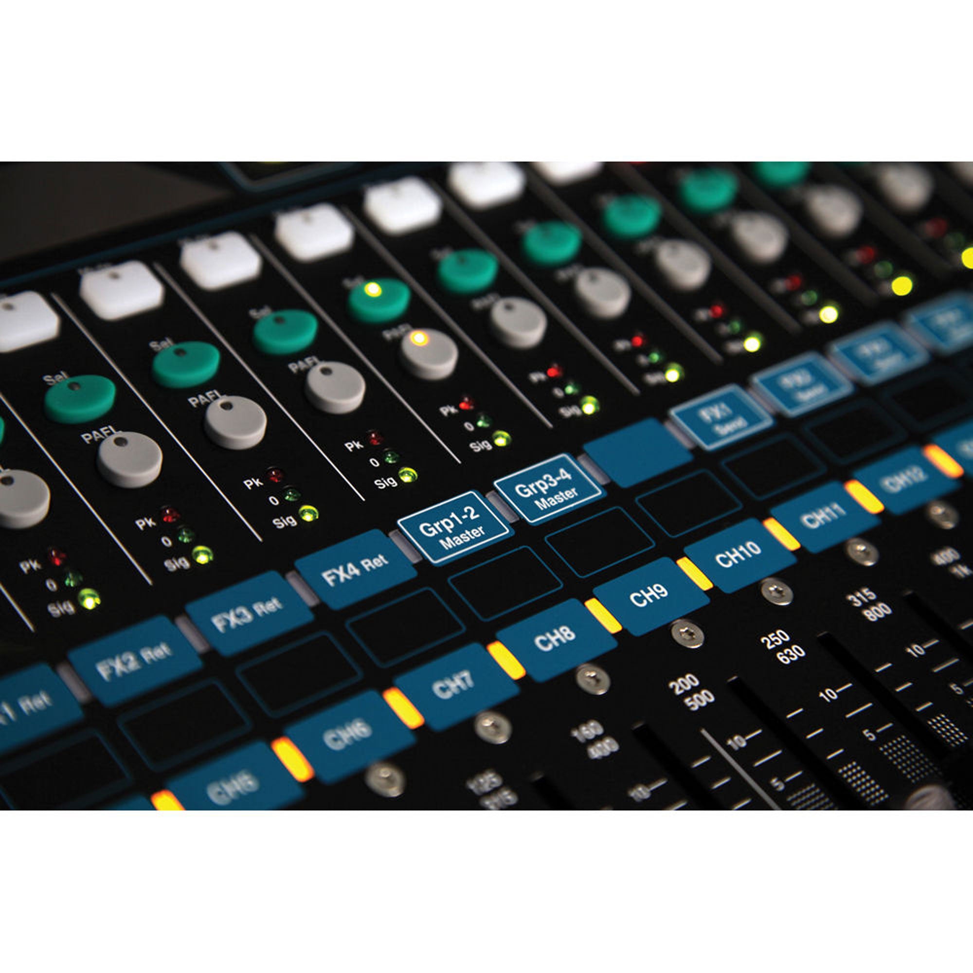 Allen & Heath Qu-24C Digital Mixer (Chrome Edition)