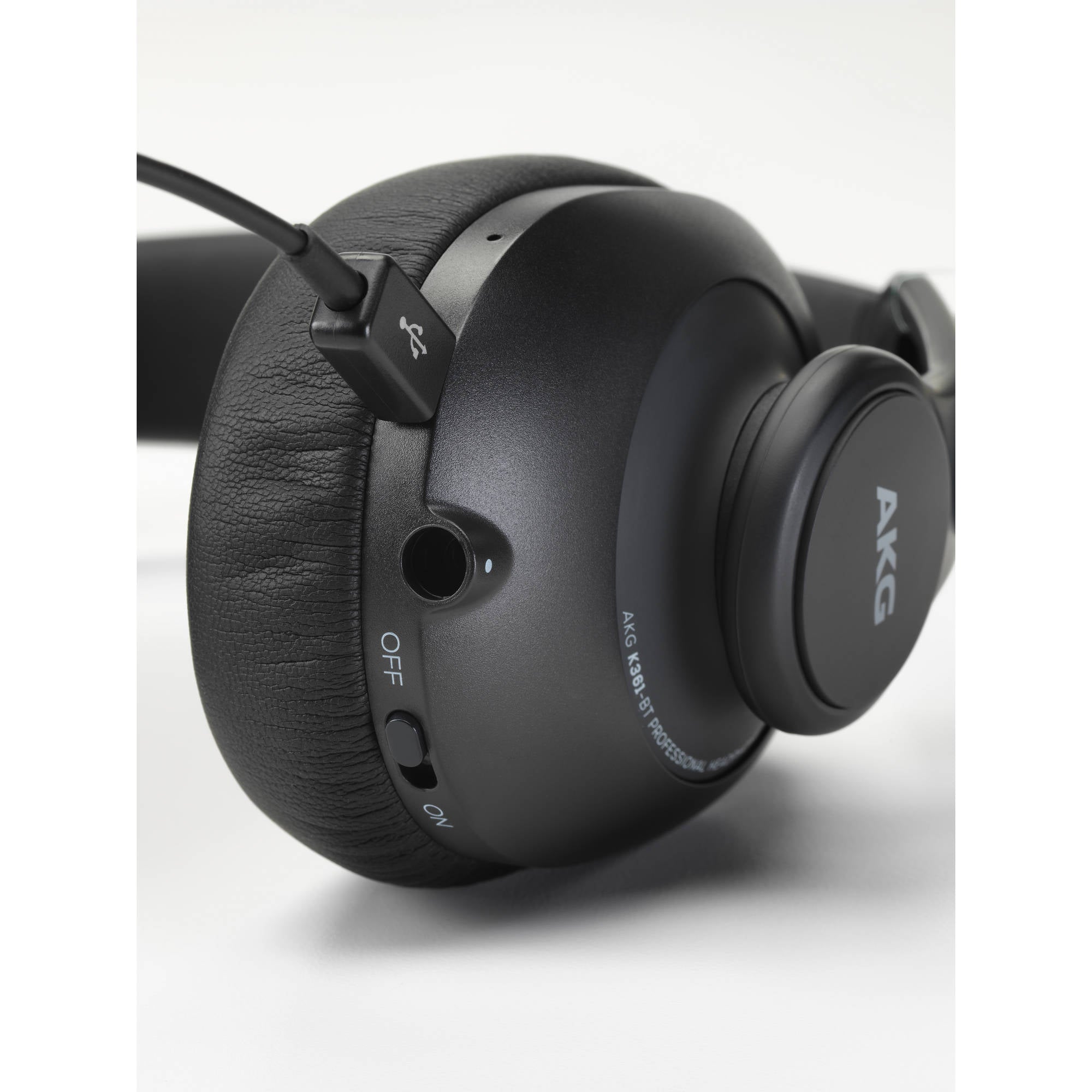 AKG K361-BT Professional Bluetooth Closed-Back Studio Headphones