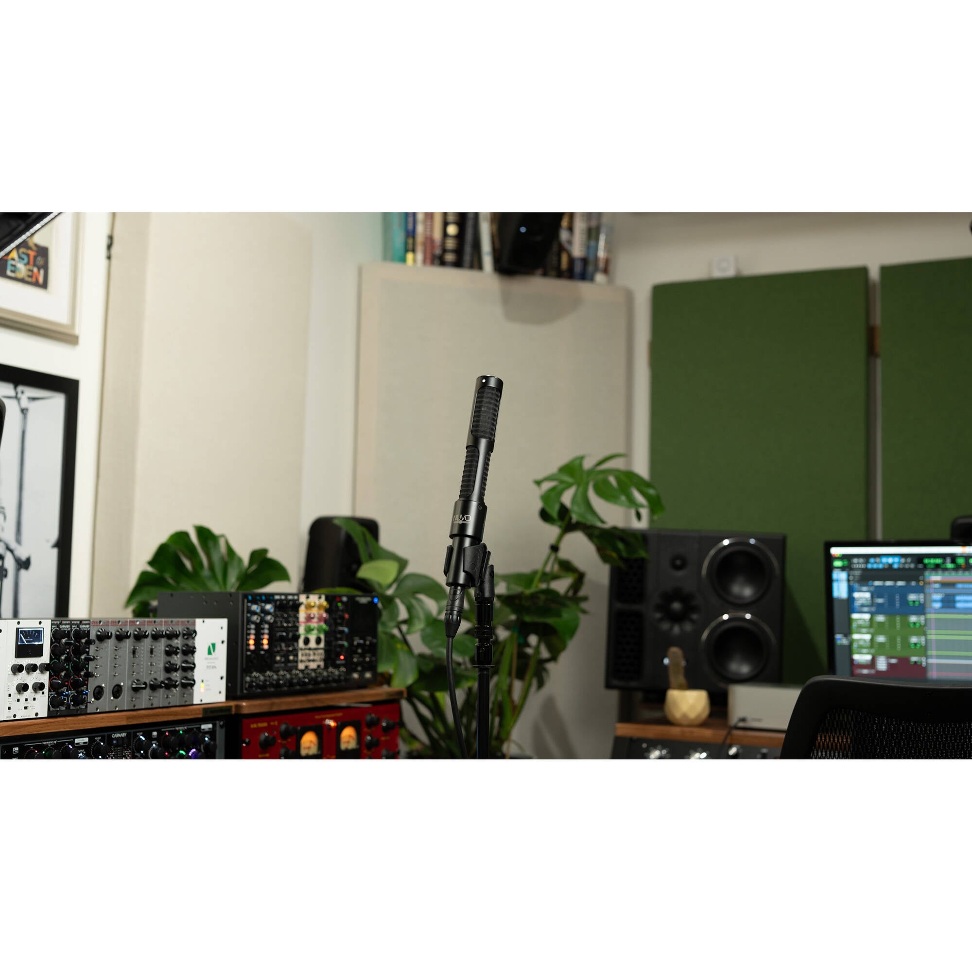 AEA NUVO N28 Compact Active Stereo Ribbon Microphone