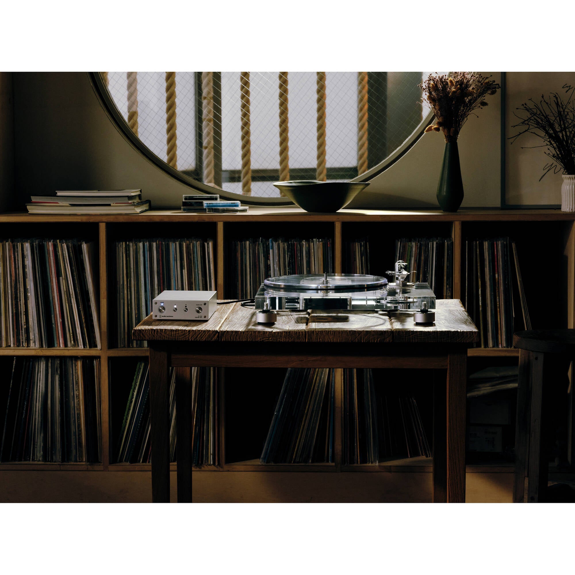 Audio-Technica AT-LPA2 Manual Two-Speed Turntable