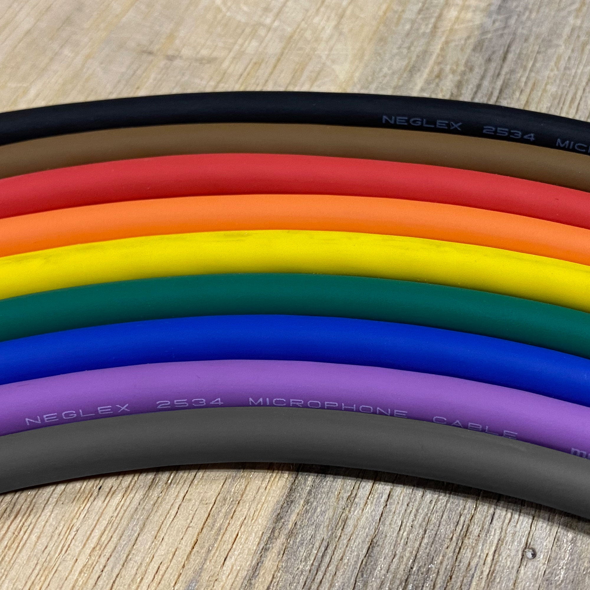 Mogami W2534 Neglex Quad Microphone Cable (Black, 656'/200m Roll)