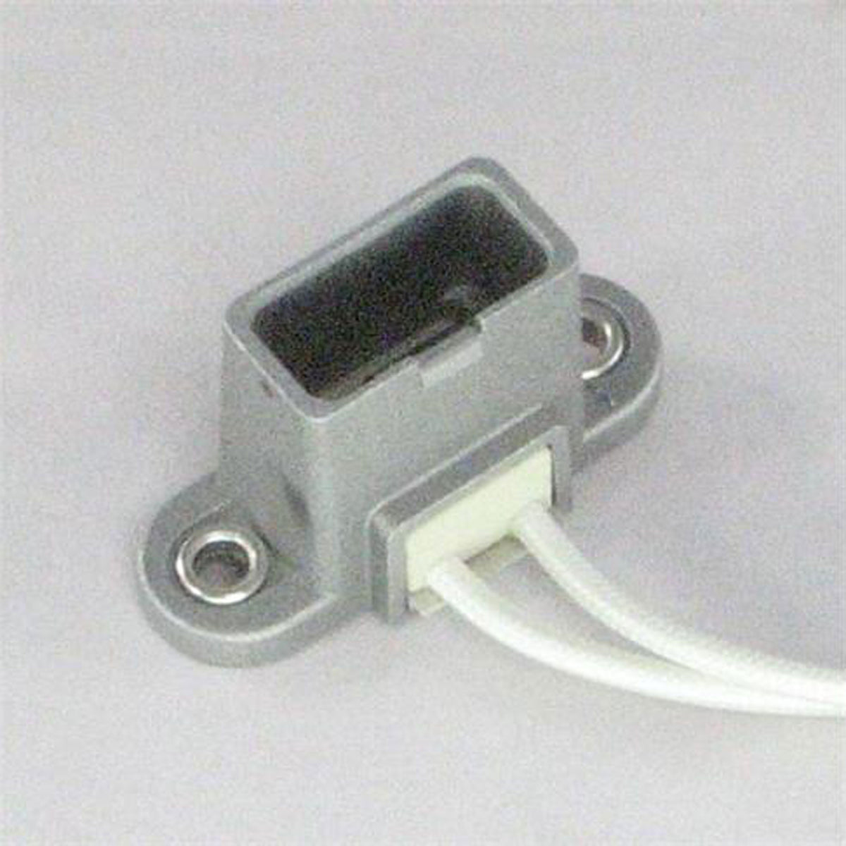 BMI Supply TP-22 Medium Two-Pin Lamp Socket for G9.5 Base (36" Leads)