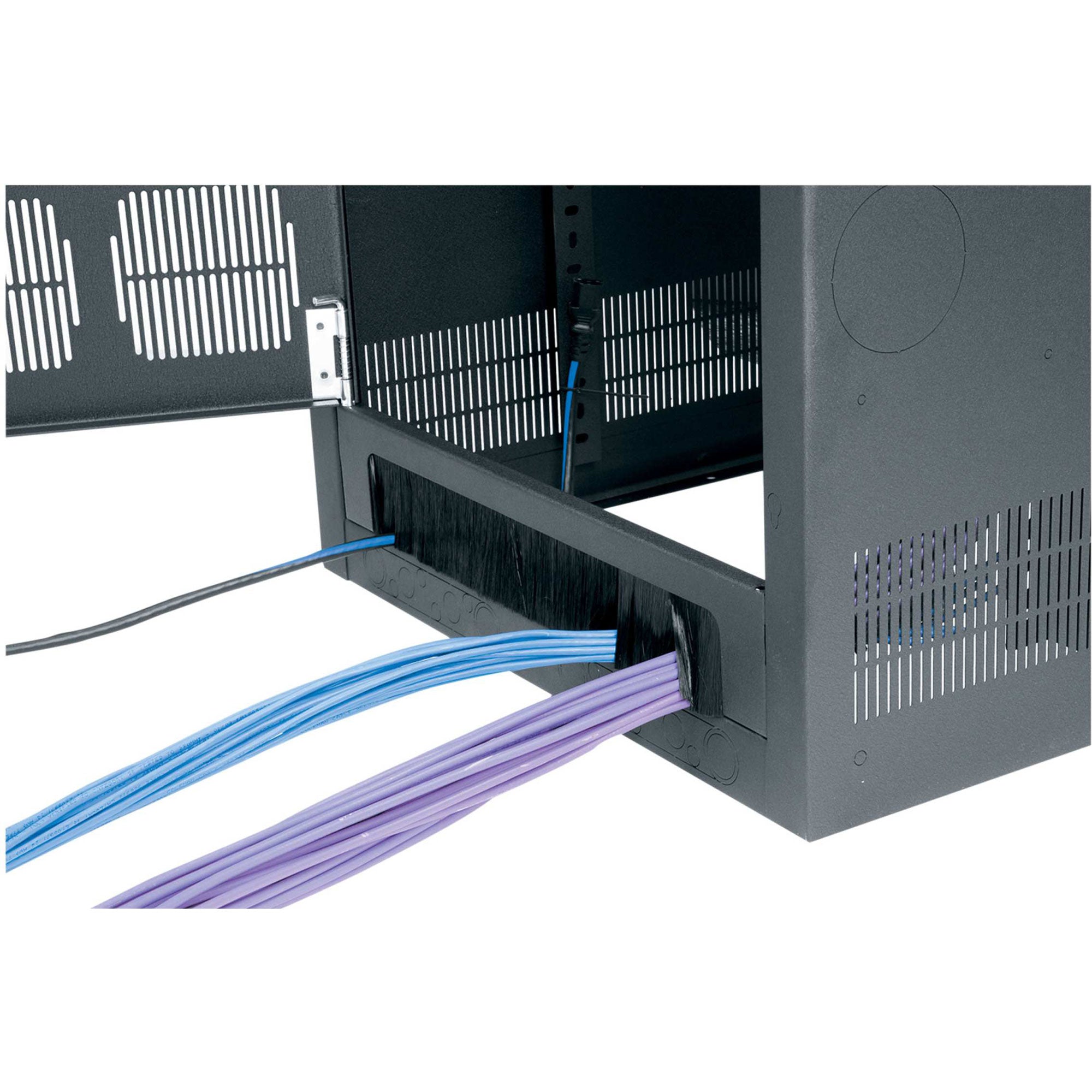 Middle Atlantic ERK-RDC35 Cable-Entry Rear Door (35U)