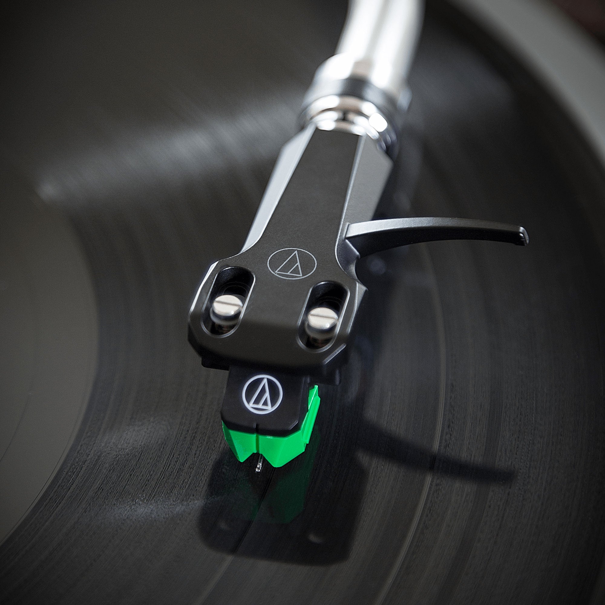 Audio-Technica AT-VM95E/H Cartridge and Headshell Combo Kit Image 7