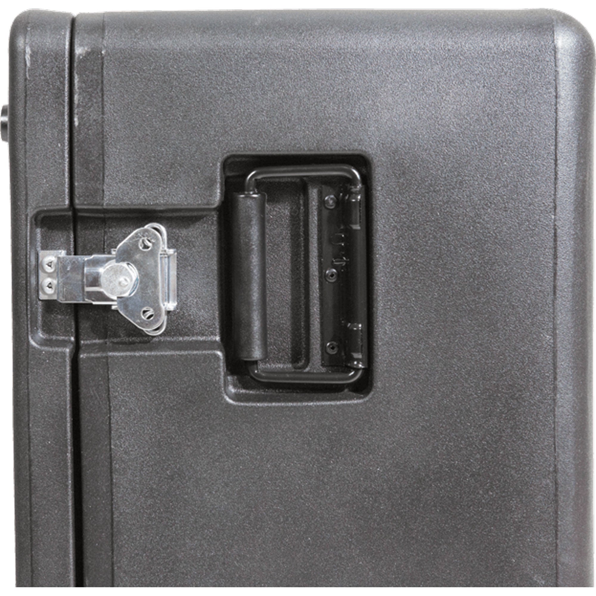 SKB 1RMX32-DHW Roto-Molded Mixer Case with Wheels for Behringer X32 Mixer