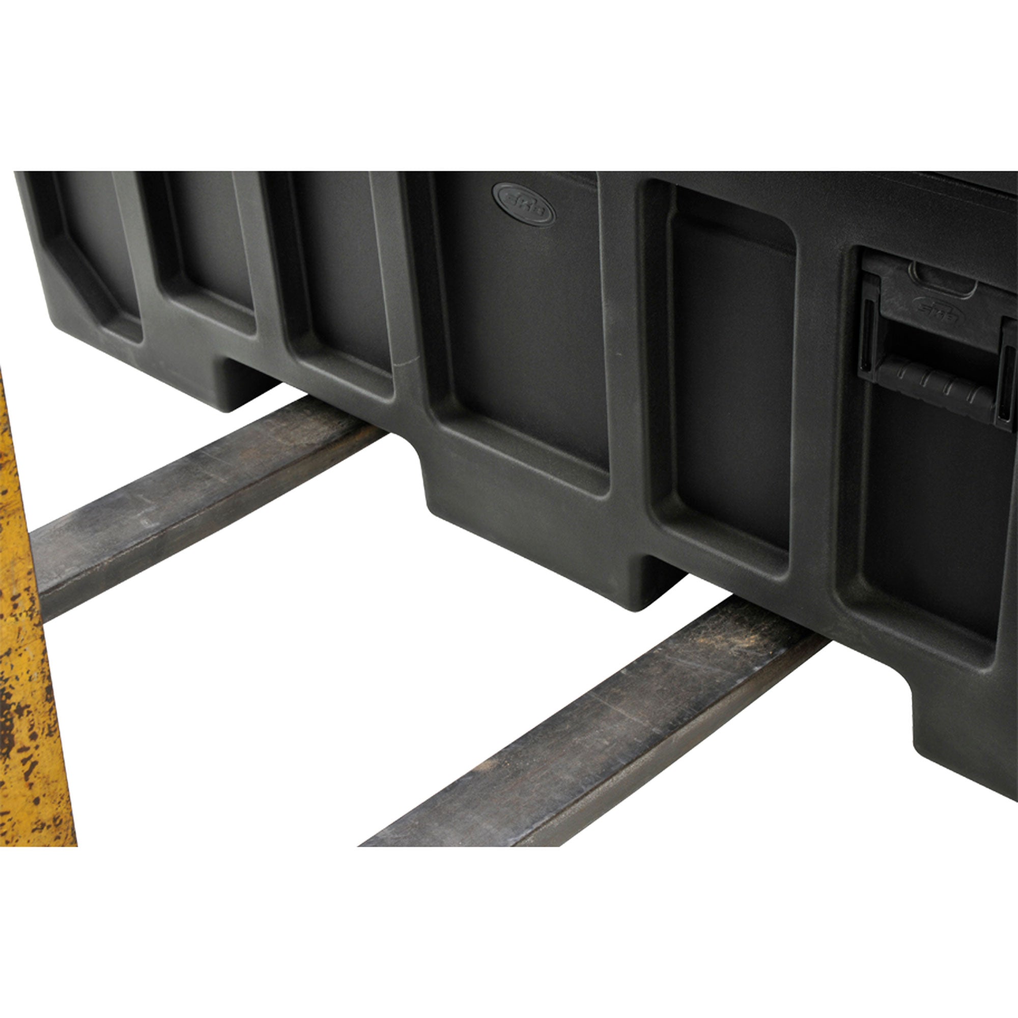 SKB 3SKB-5260 Roto-Molded LCD Case for 52 to 60" Screens