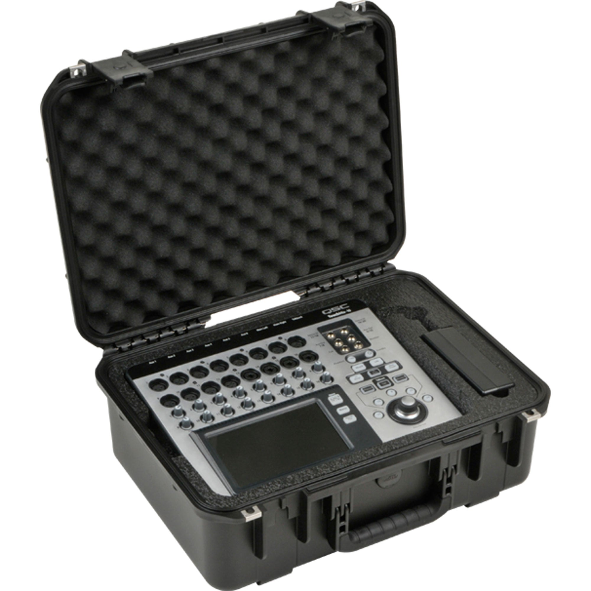 SKB 3i1813-7-TMIX iSeries Waterproof QSC TouchMix Case