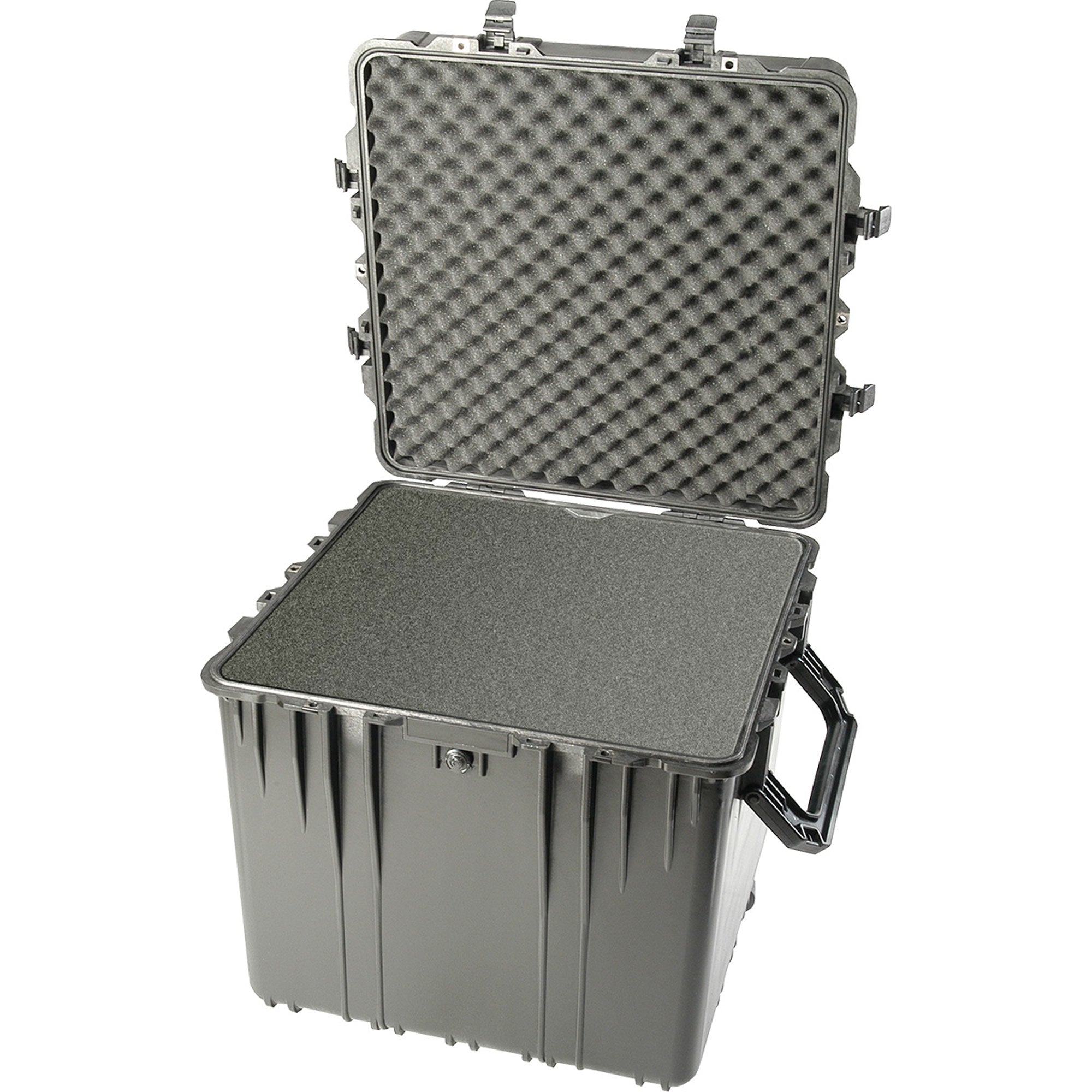 Pelican 0370 Protector Cube Case with Foam (Black)