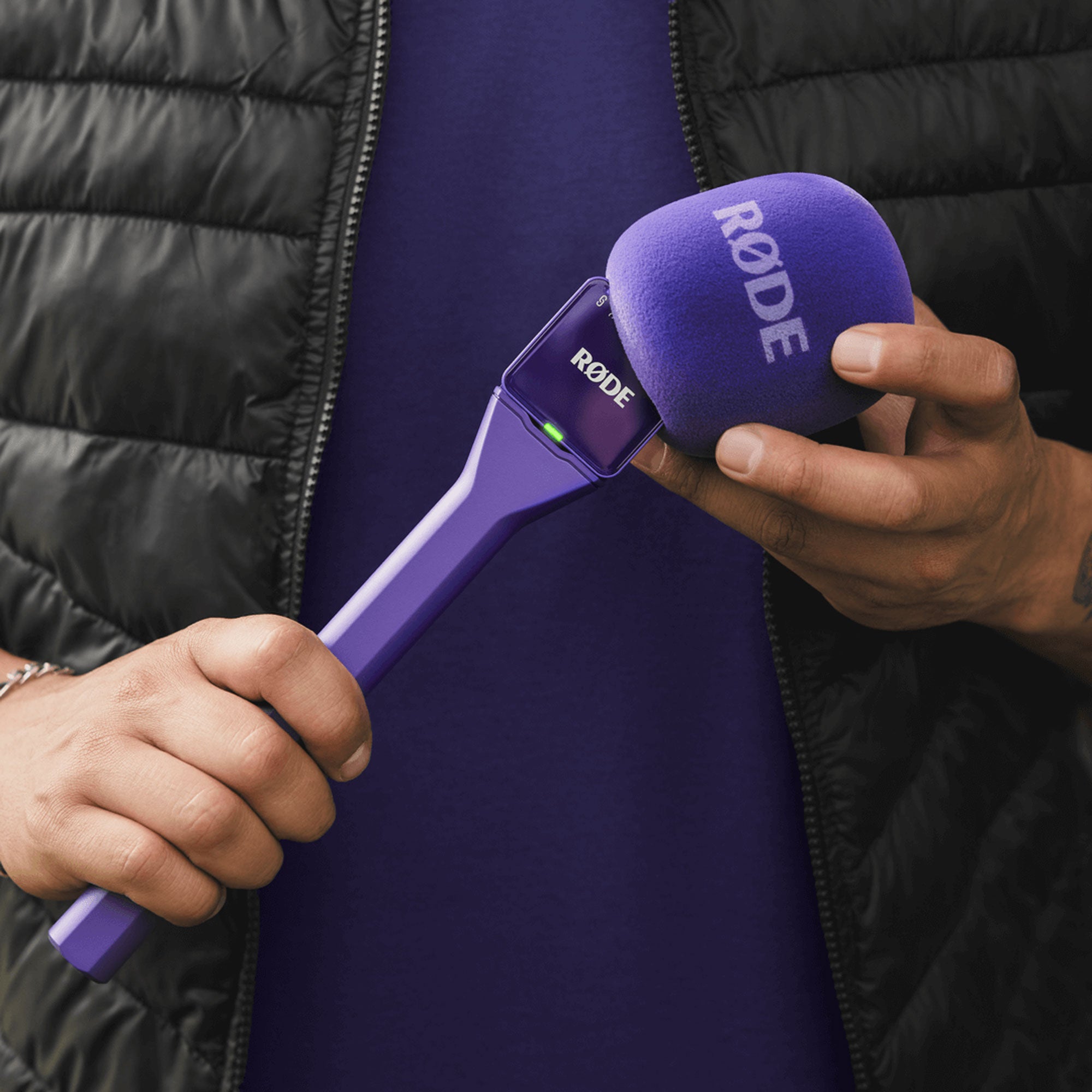 Rode Interview GO Handheld Mic Adapter for Wireless Clip-On Transmitter (Purple)