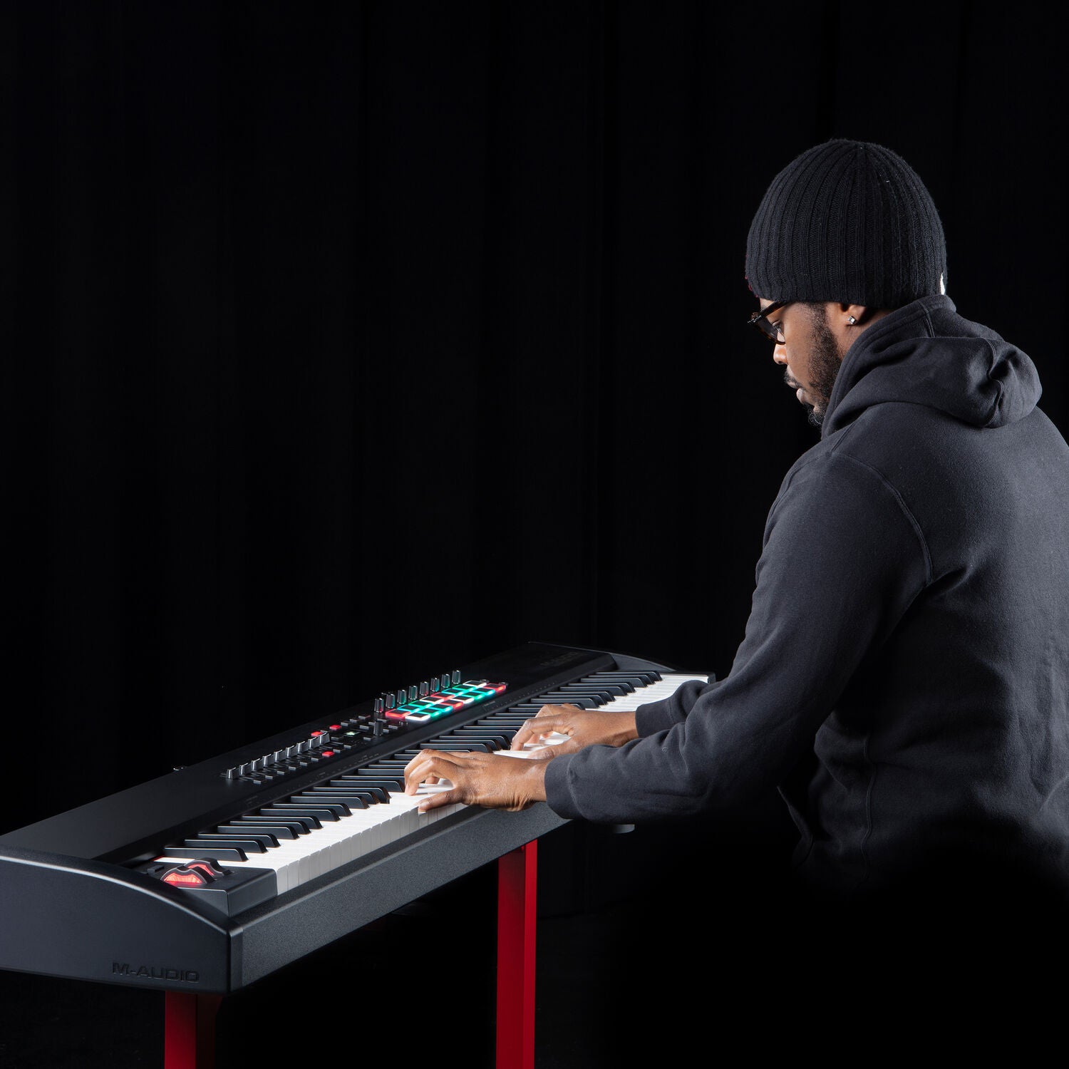 M-Audio Hammer 88 Pro 88-Key Graded Hammer-Action USB MIDI Controller