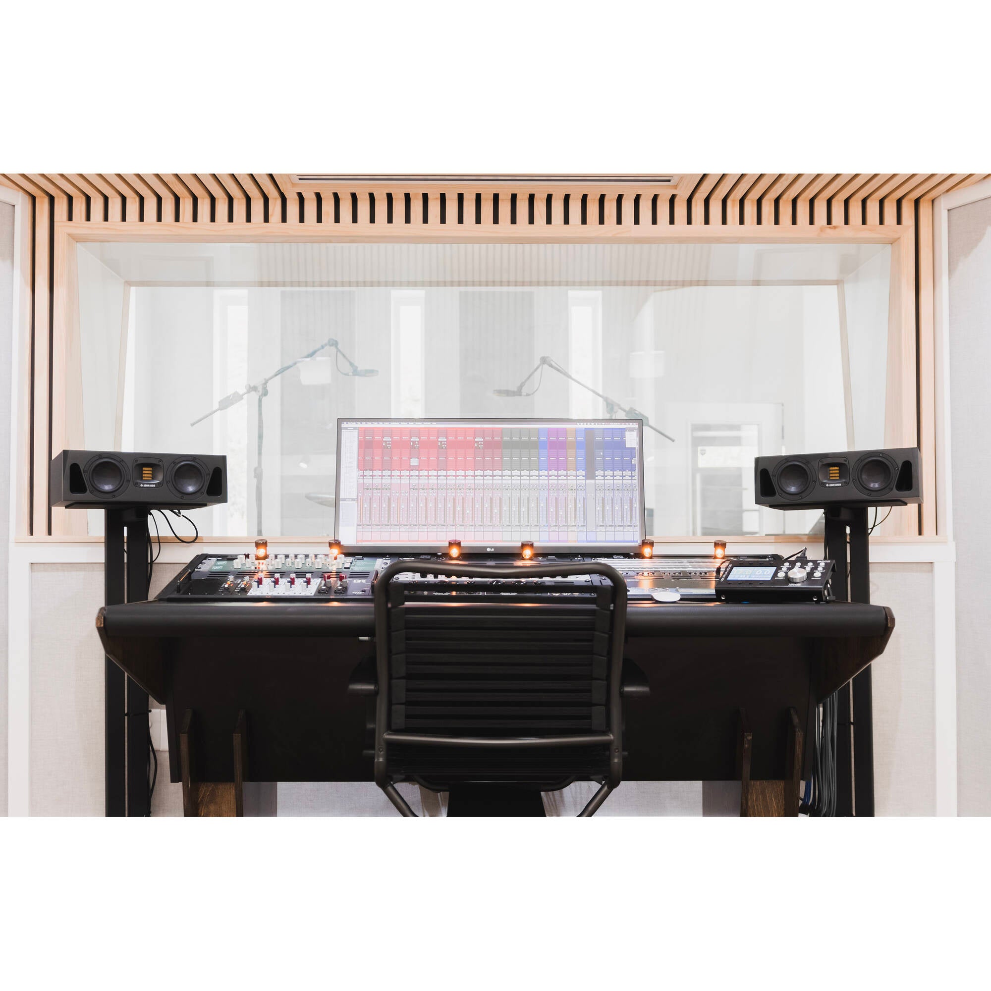 Adam Audio A44H 130W Dual 4" Active 2-Way Nearfield Studio Monitor