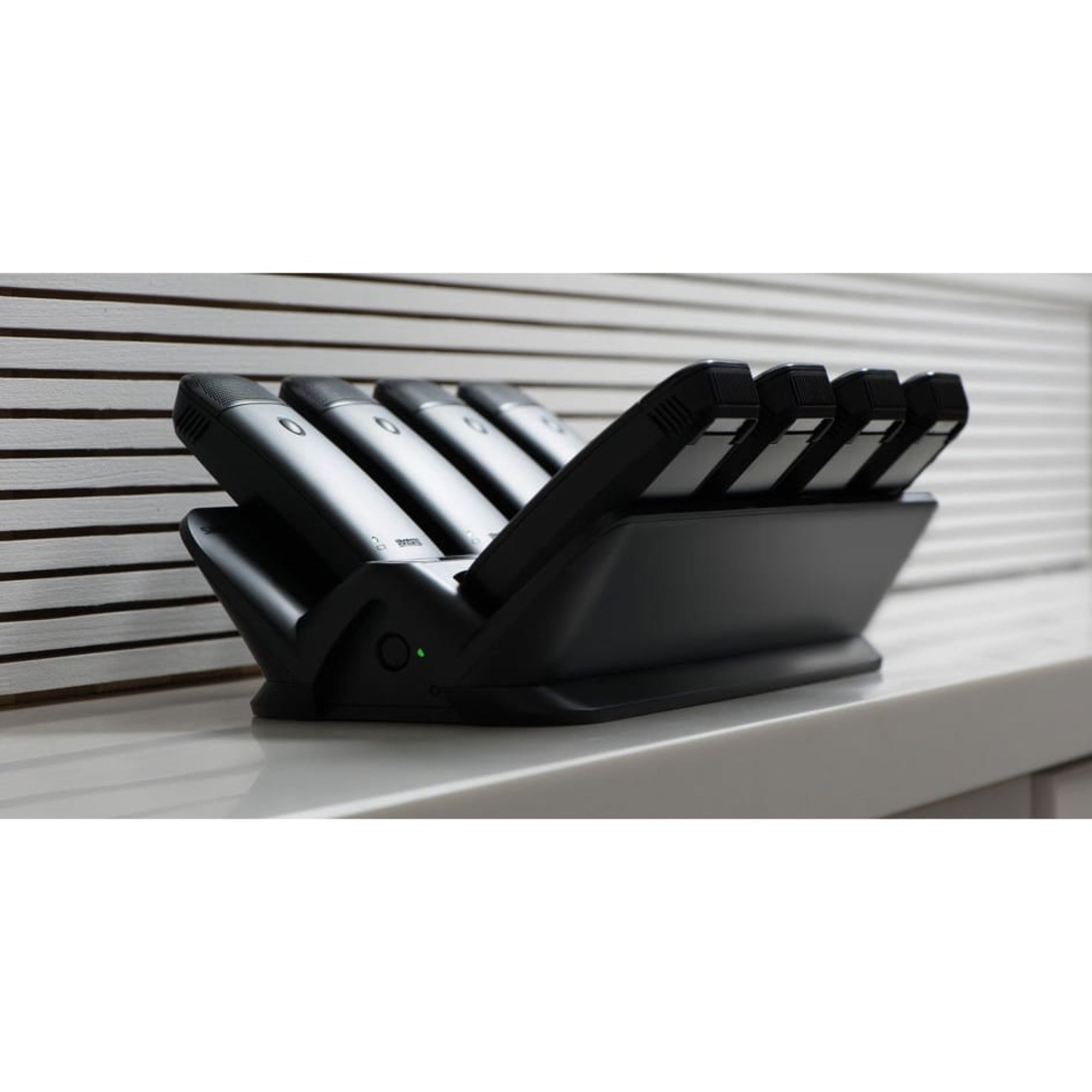 Shure SBC850 Docking Station