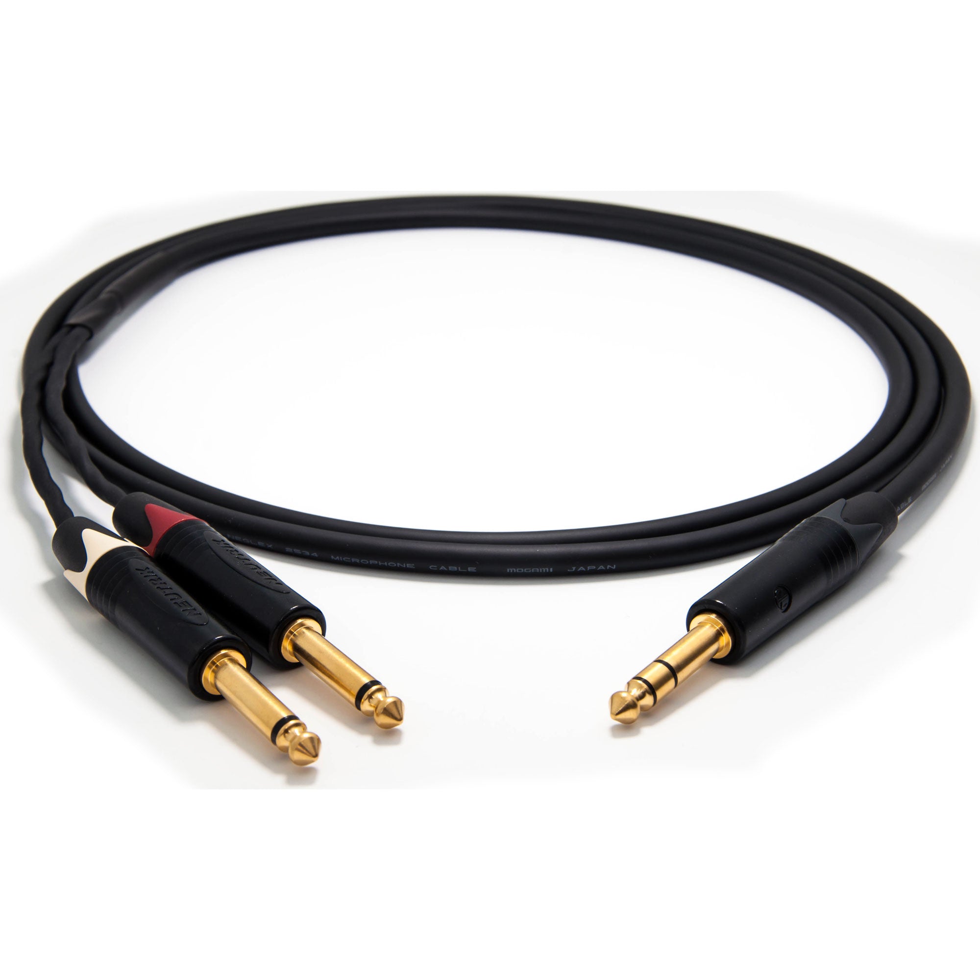 Custom Cables Insert Cable Made from Mogami W2534 & Neutrik Connectors
