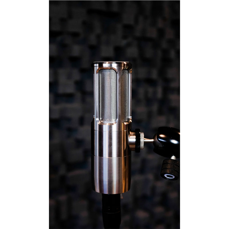 Earthworks Icon Pro Streaming XLR Microphone (Stainless Steel)
