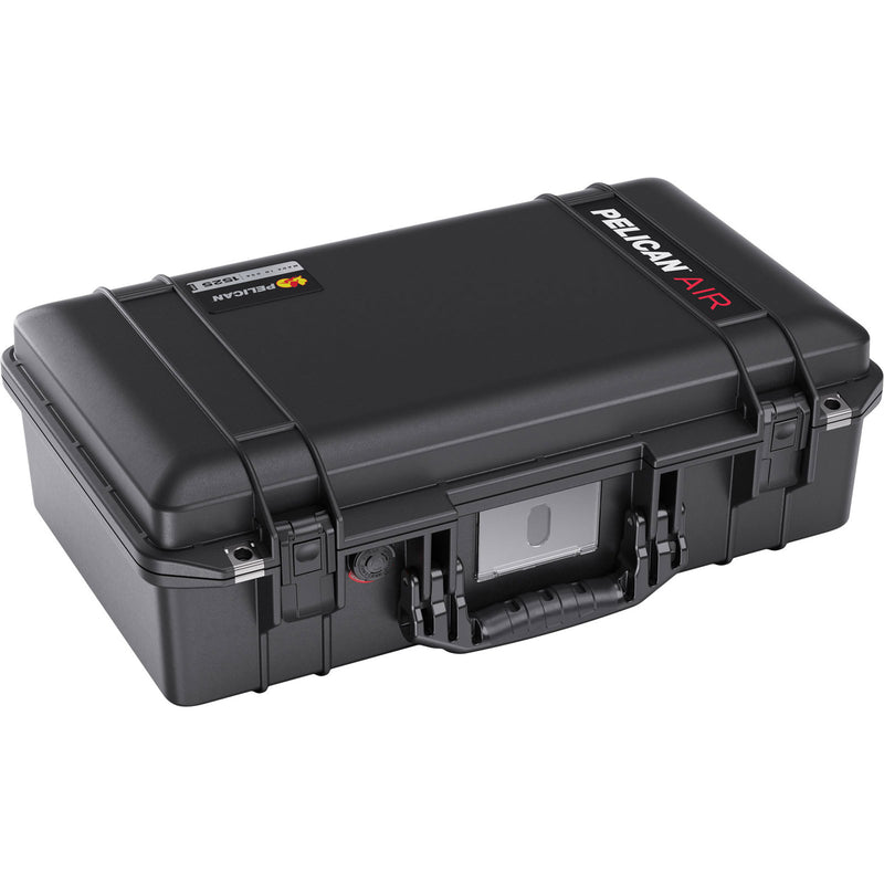 Pelican 1525 Air Case with Padded Dividers (Black)